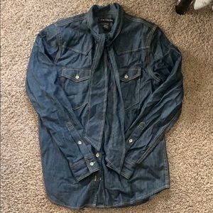 Buttons down denim shirt